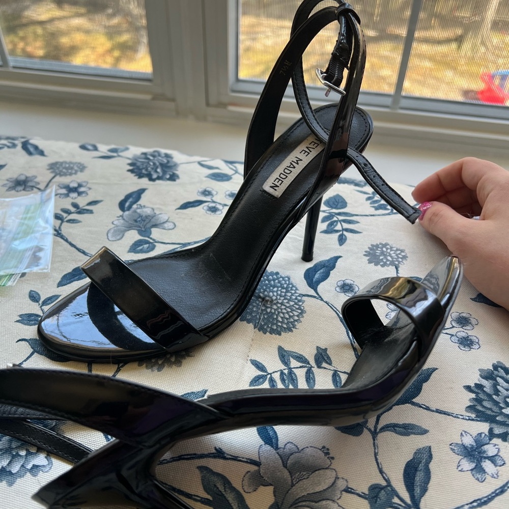 Steve Madden Black Stiletto Heels with Elegant Straps